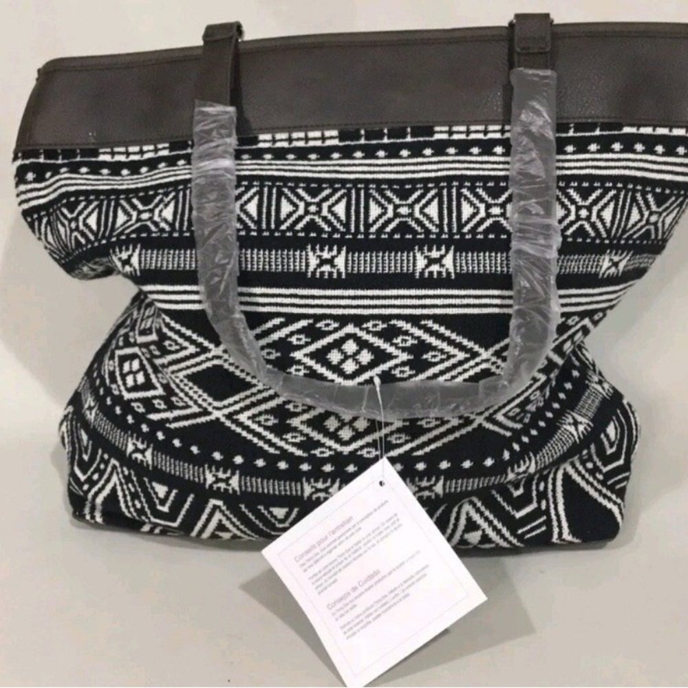 Thirty One Black and White Geometric Tote Bag